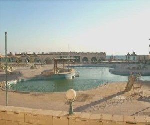 قرى سياحية|راس سدر|قرية النخيلة باراديس|دليل العقارات المصرى الصور|يحتوى على مجمعة من القرى السايحية المصورة بالساحل السمالى والغردقة وشرم الشيخ والاسكندرية والعين السخنة على البحر مباشرة وبها حدائق وحمامات سباحة داخل سوق العقارات المصرى رسالة خبراء التسويق