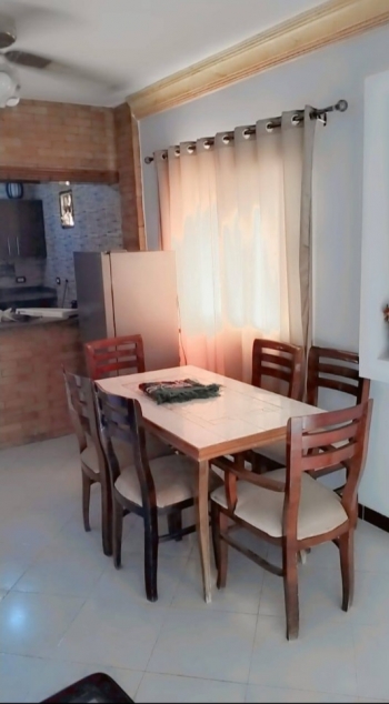 فيلا للايجار بالشروق حمام سباحه خاص فاخره 