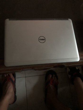 لابتوب Dell للبيع ويندوز 10 بحاله ممتازه 