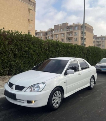 عربيه لانسر بومه 2007 للبيع