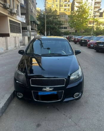 سياره شيفروليه افيو للبيع كامله اتوماتيك فابريكه بالكامل موديل 2015