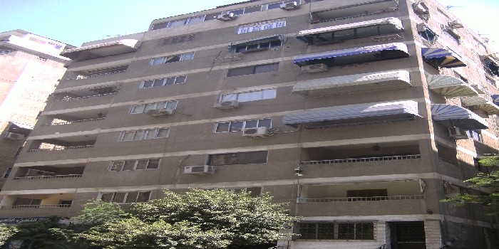 شقق مدينة نصر|دليل العقارات المصرية المصور يحتوي على مجموعه من الشقق المصورة بمحافظة القاهرة بمنطقة مدينة نصر تشطيب فاخر و بدون تشطيب بمساحات من 100م و200م و300م و400م و500م و 700 م مختلفة بشوارع رئيسية و جانبية و تصلح لكافة الأغراض السكنية و الإدارية.